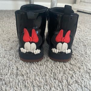 Toddler Zara boots 9
